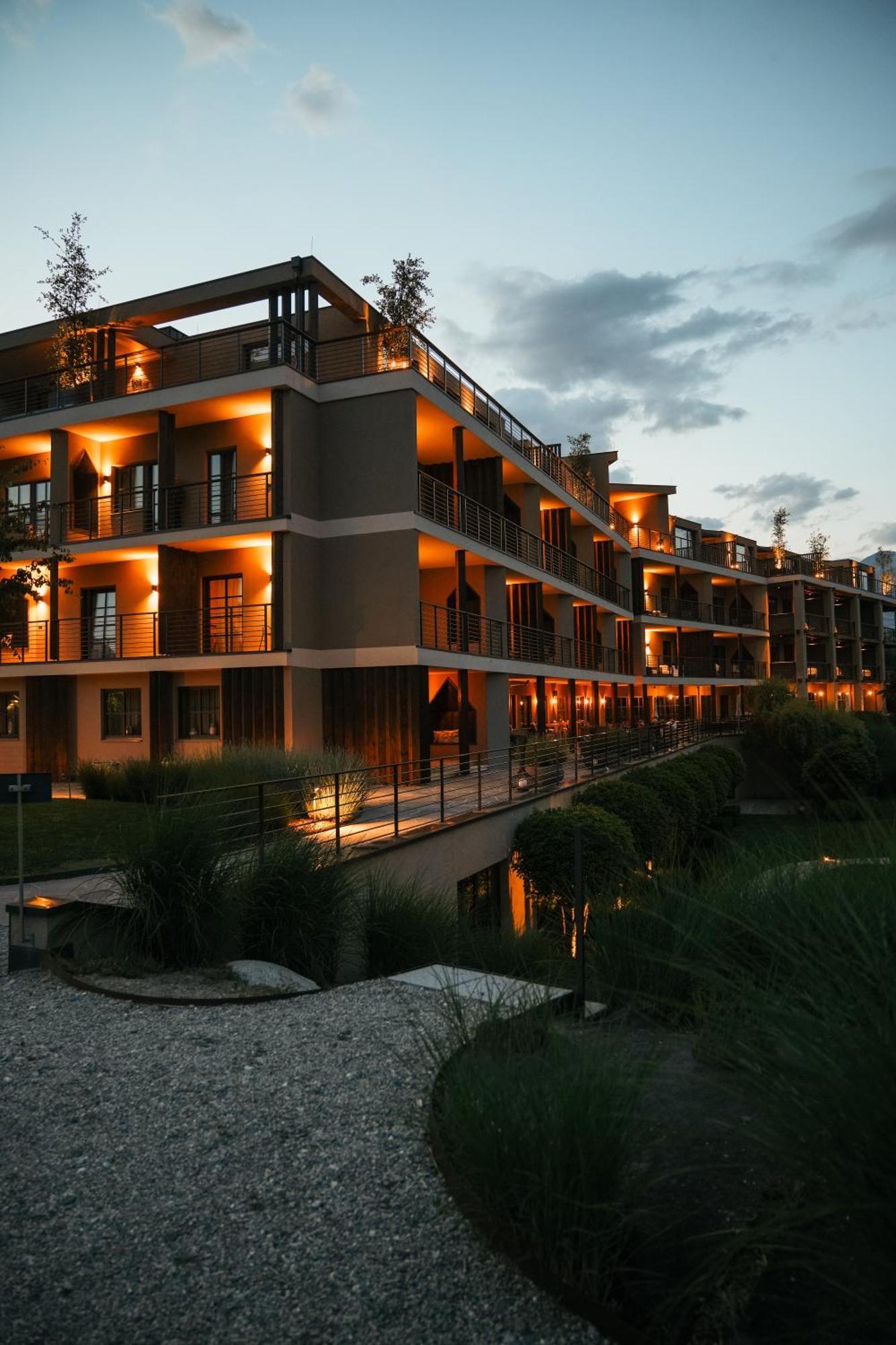 Hotel Seehof Nature Retreat Natz-Schabs ภายนอก รูปภาพ