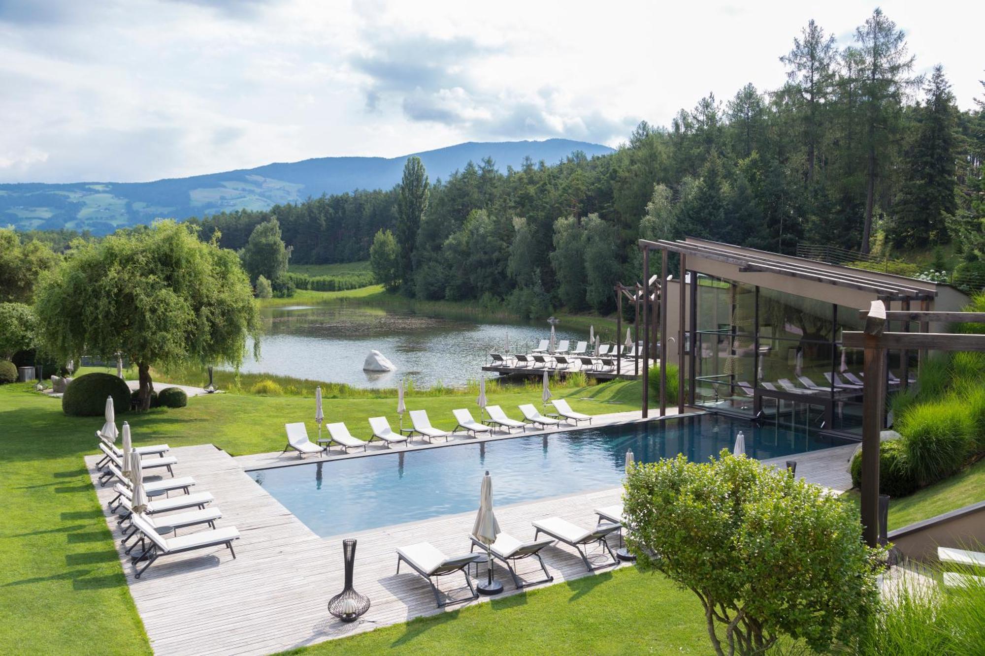 Hotel Seehof Nature Retreat Natz-Schabs ภายนอก รูปภาพ