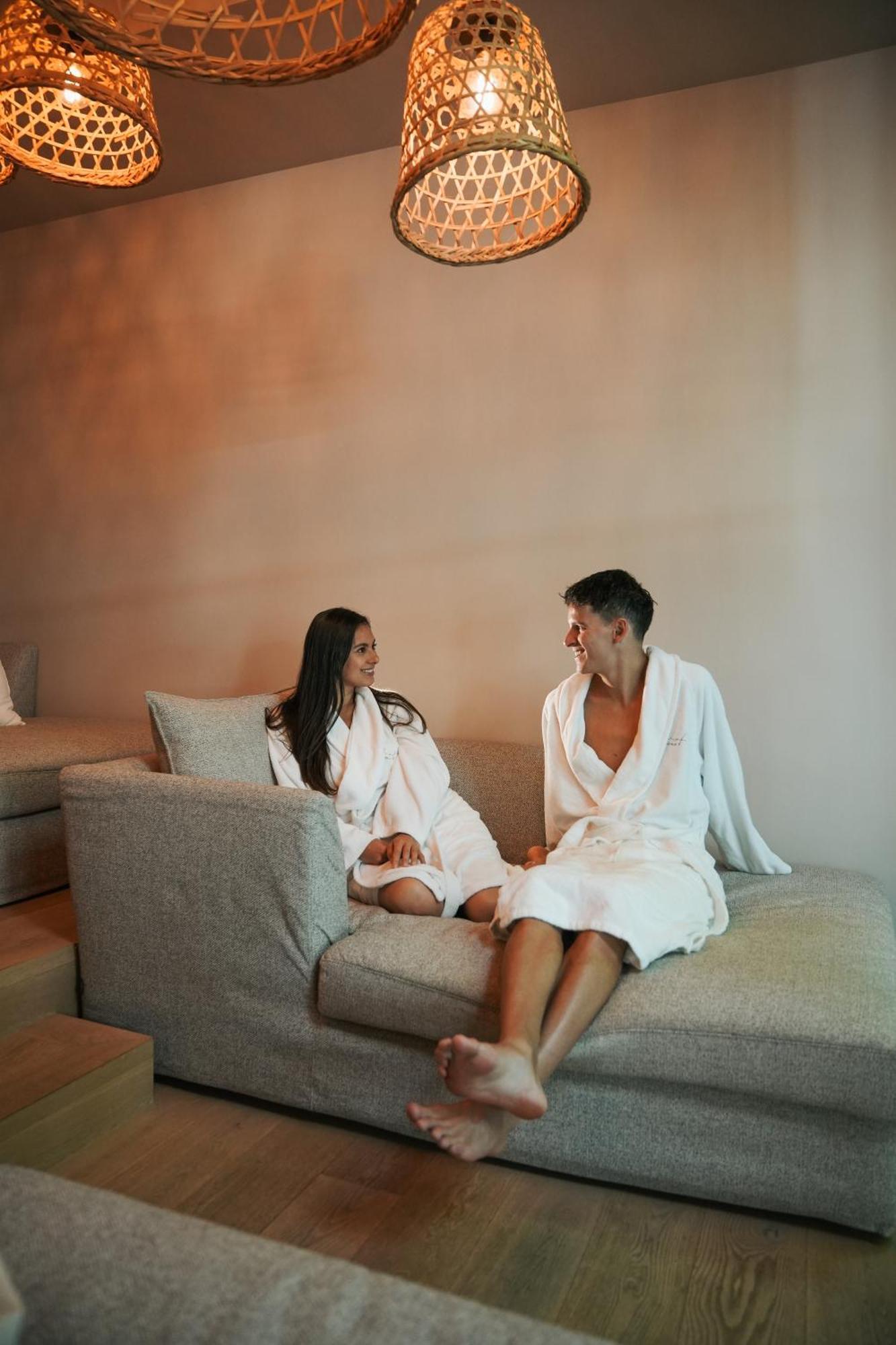 Hotel Seehof Nature Retreat Natz-Schabs ภายนอก รูปภาพ